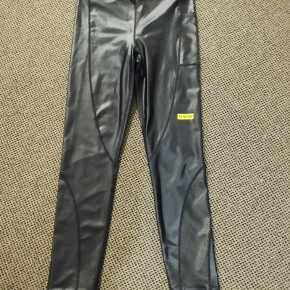 Excellent Brand "P.E.Nation" Leggings - Picture 6 of 7